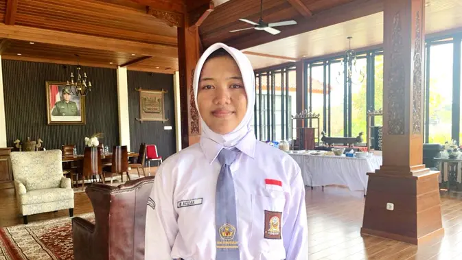 Anak petani di Lampung, murid Noor Azizah, mendapat beasiswa dari Zulha