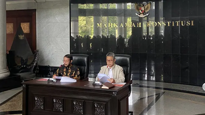 Anwar Usman mengkritisi proses persidangan MKMK yang terbuka
